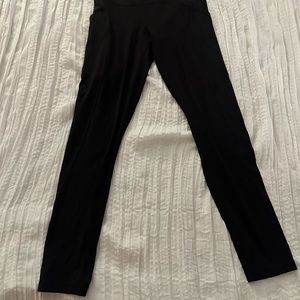 Lululemon Wunder 28 Leggings (pockets)